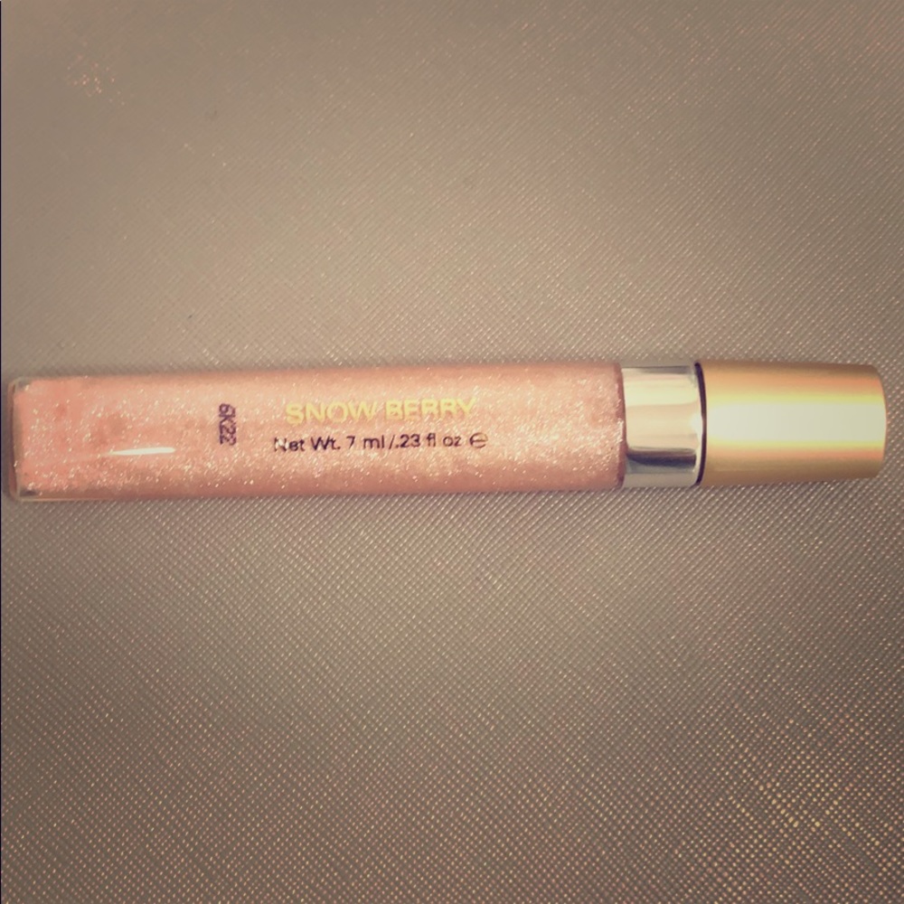 Lip gloss
